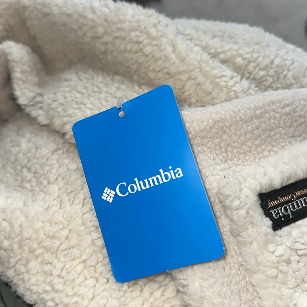 NWT Columbia womens Helvetia Sherpa ScarfHelvetia Sherpa Scarf
